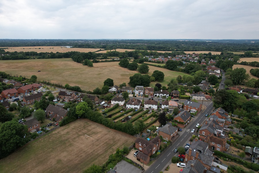 Hurst heatwave 2022 Photos